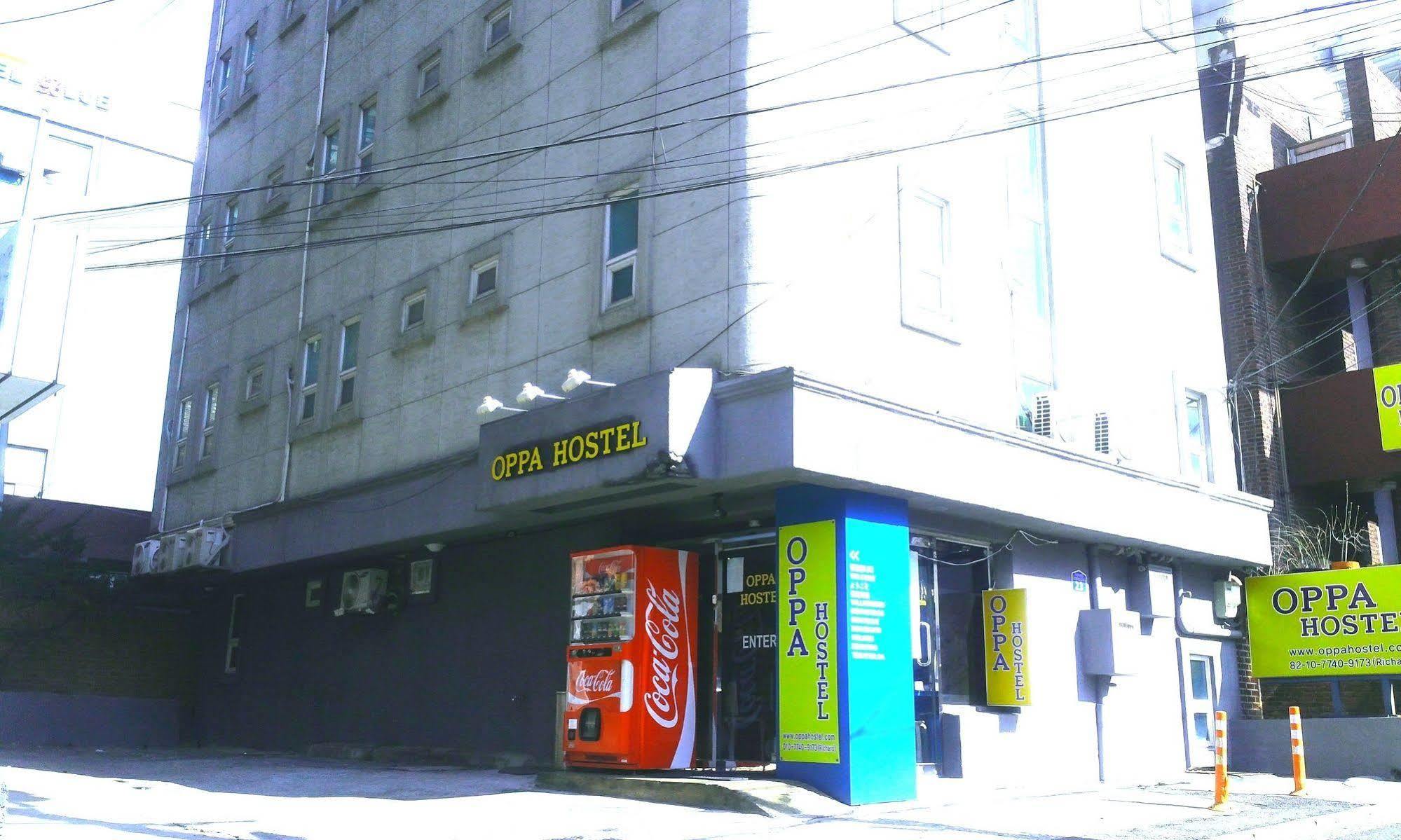 Oppa Hostel Сеул Екстер'єр фото